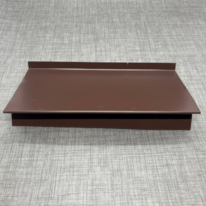 Отлив металлический для цоколя коричневый